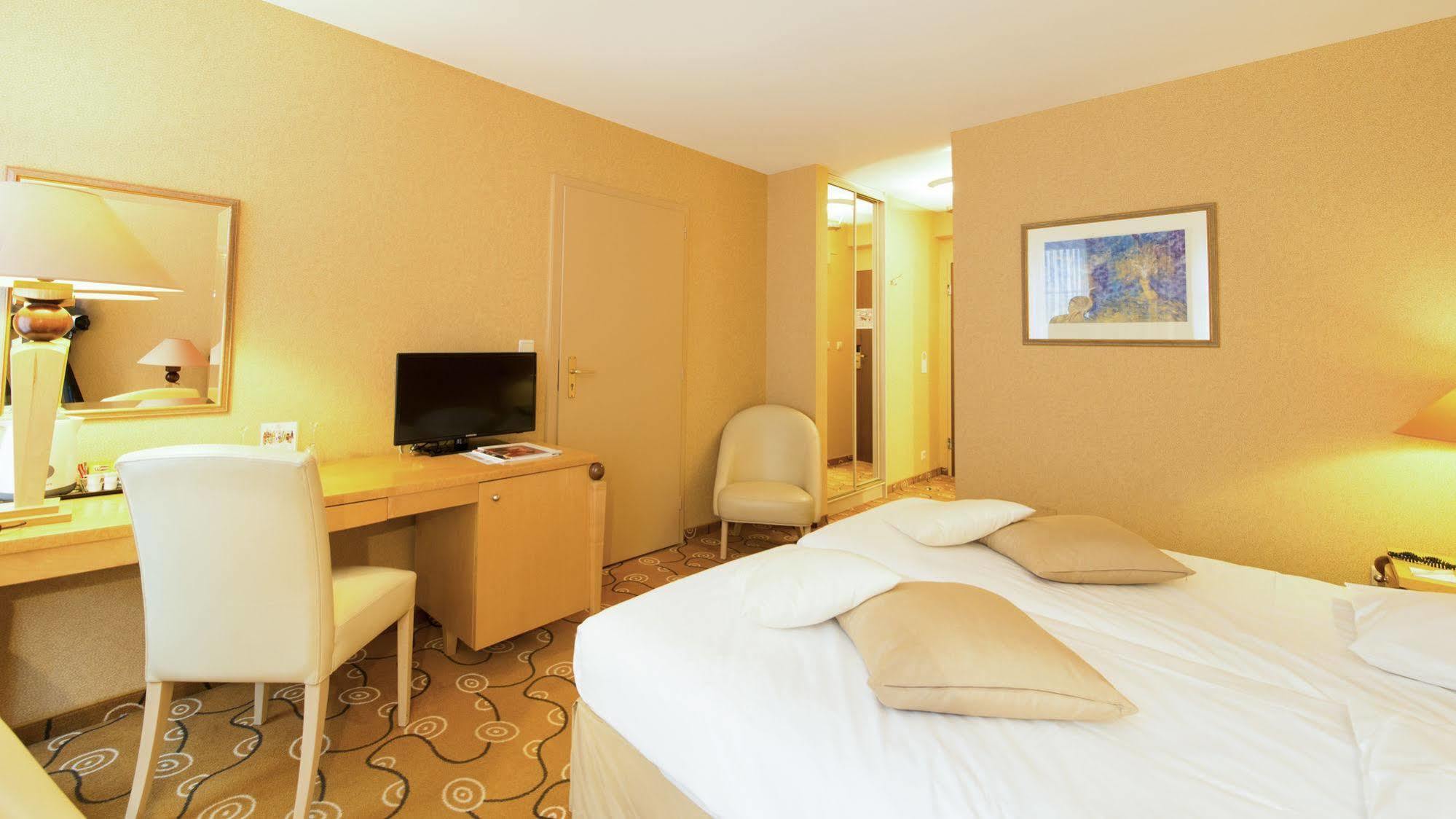 רמיך Logis Saint-Nicolas & Spa מראה חיצוני תמונה